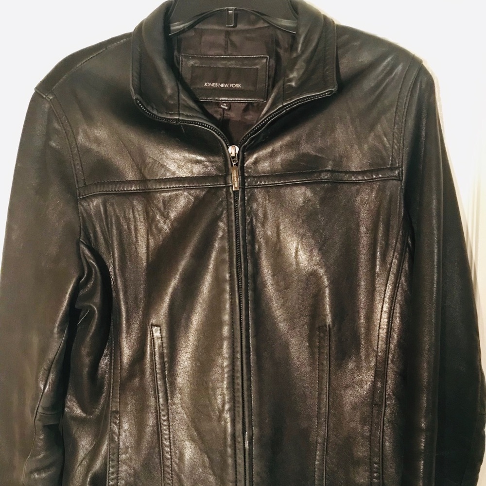 ☃️Jones New York Black LeatherJacket☃️